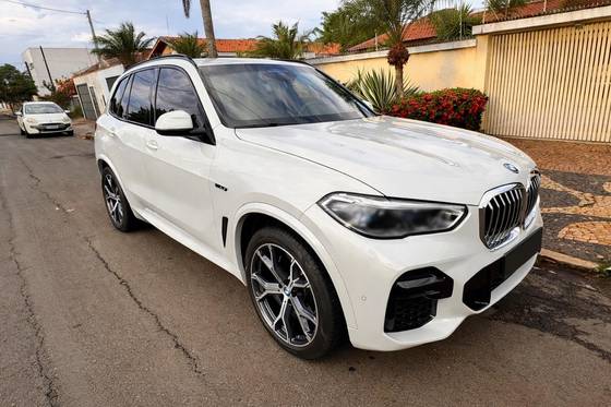 BMW X5 3.0 I6 TURBO HÍBRIDO XDRIVE45E M SPORT AUTOMÁTICO